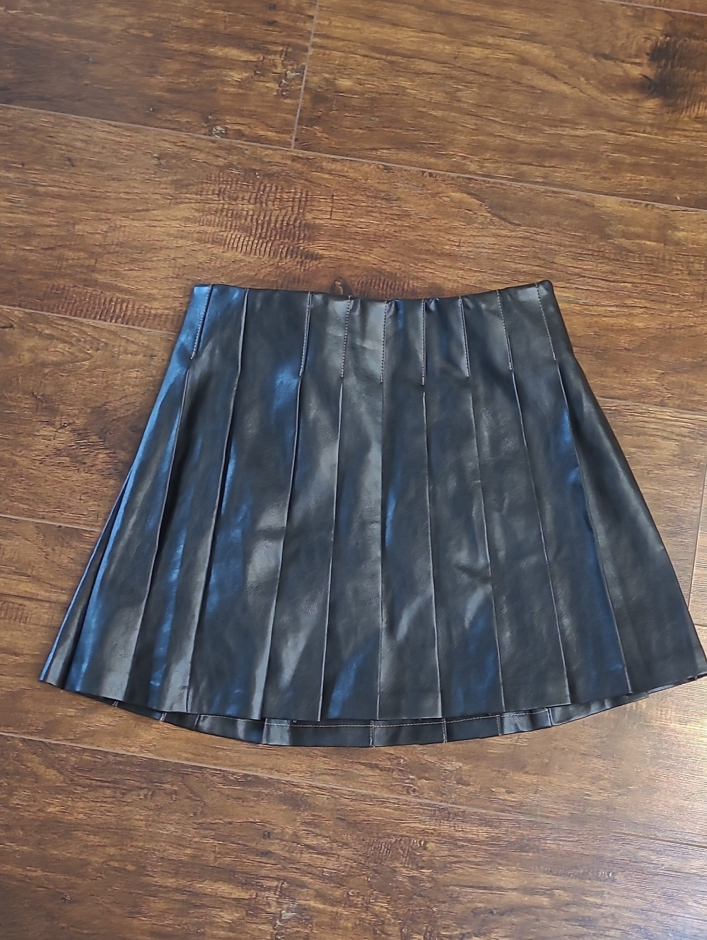 Vici Black Pleated Faux Leatger Pleated Mini Skort Western Party Size M - Picture 4 of 11